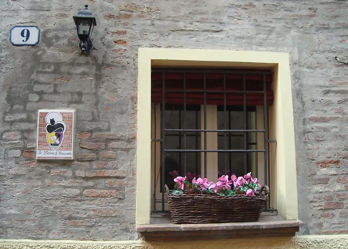 Le Stanze Di Torcicoda Bed & Breakfast Ferrara