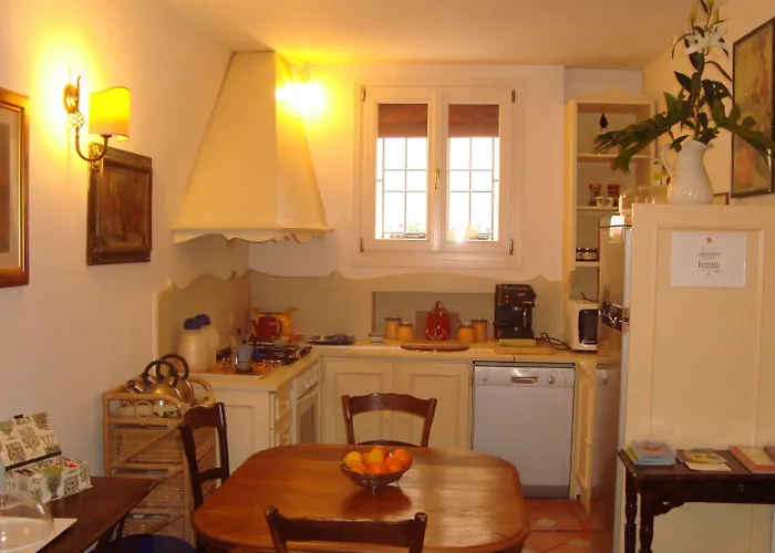 Le Stanze Di Torcicoda Bed & Breakfast 3*