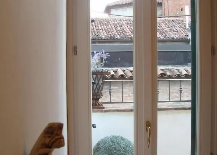 Le Stanze Di Torcicoda Bed & Breakfast Ferrara